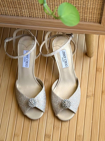 𝙅𝙄𝙈𝙈𝙔 𝘾𝙃𝙊𝙊
Super Master
 𝗦𝗶𝘇𝗲 𝟯𝟲 𝘁𝗼 𝟰𝟭 
550 dhs🪙💚

Zain178
♥️♥️♥️