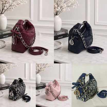 Dior
110 dhs🇦🇪🇦🇪
With box

Zain219
♥️♥️♥️