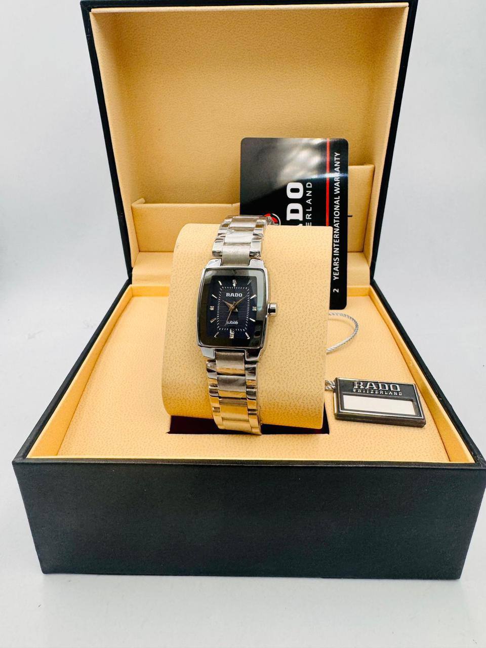 Rado ladies 
offer price 
55 dhs✅

Zain08
♥️♥️♥️