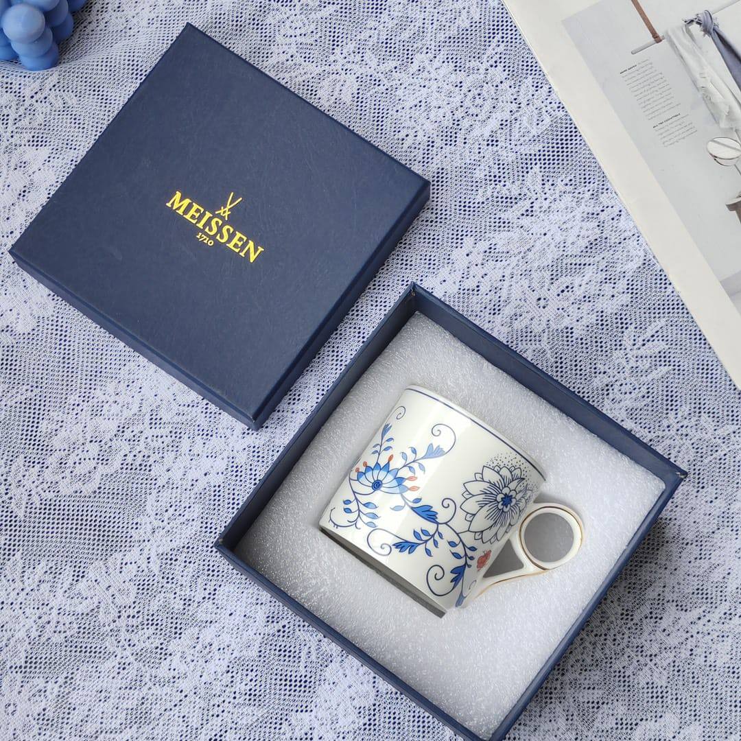 Branded mugs 

75 dhs

Zain205
♥️♥️♥️