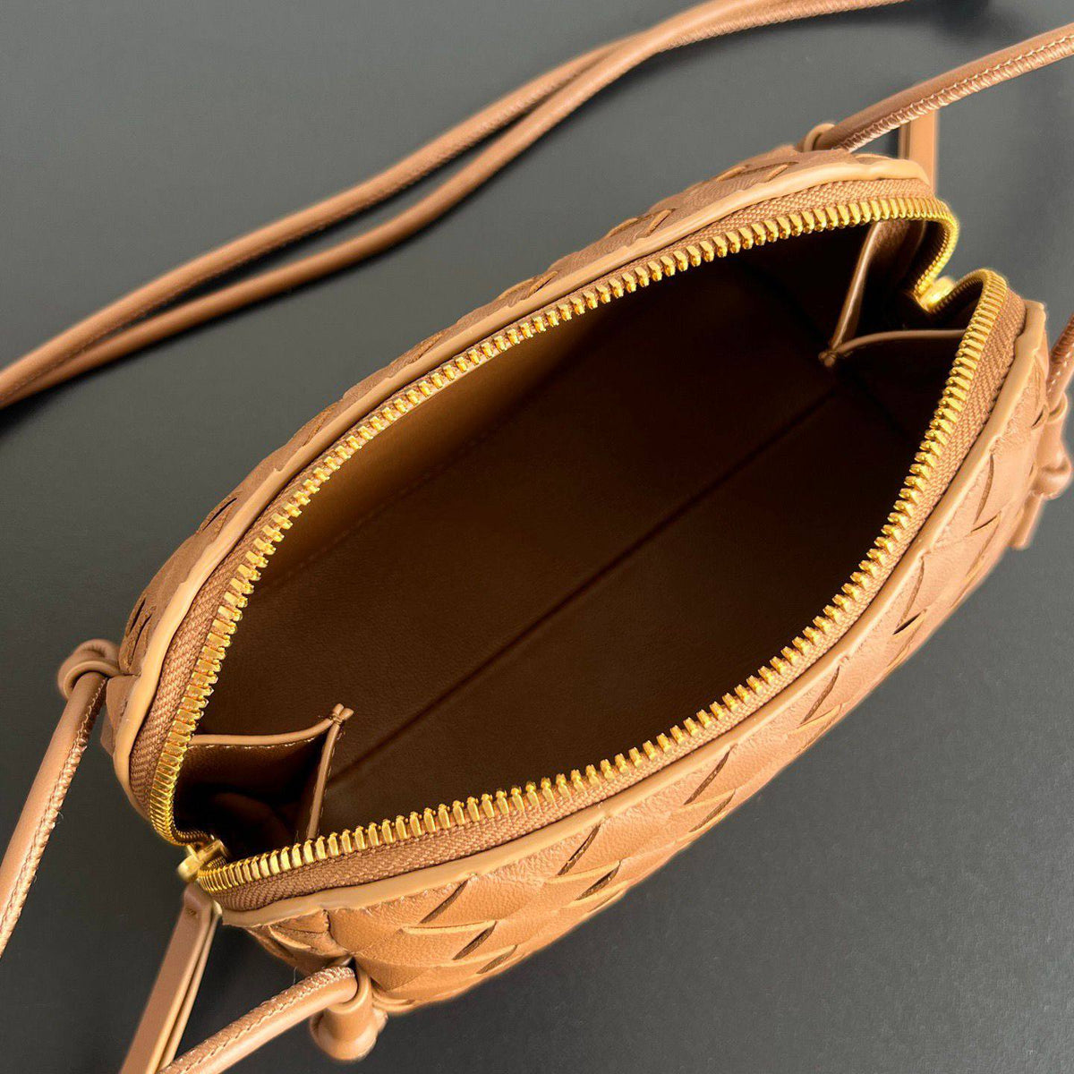 Bottega

For Price 👇 WhatsApp✅
0568585901 
0507557372
0552275751 Owner Zain 👌

Zain325
♥️♥️♥️