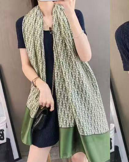 Winter scarf + Silk Scarf

45 dhs🪙🖤

Add Box 15 dhs🪙🖤

Zain93
♥️♥️♥️