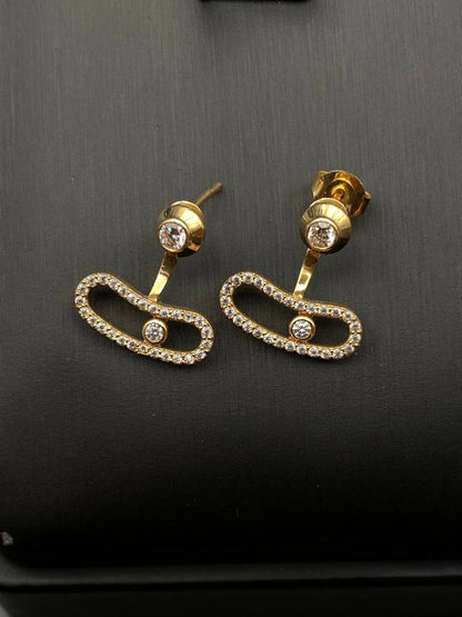 Messika Earrings* 🎗️
Master quality 

45  AED normal box 📦

Zain48
♥️♥️♥️