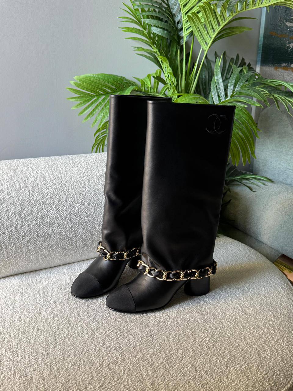 Boots 
For Price 👇 WTSP Text Zain 0568585901

Zain171
♥️♥️♥️