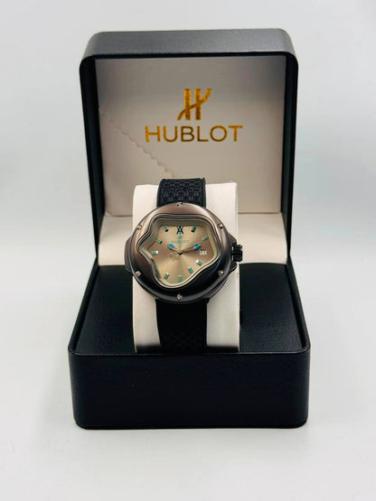 Hublot Men
*New arrival*🔥
70 dhs✅

Zain08
♥️♥️♥️