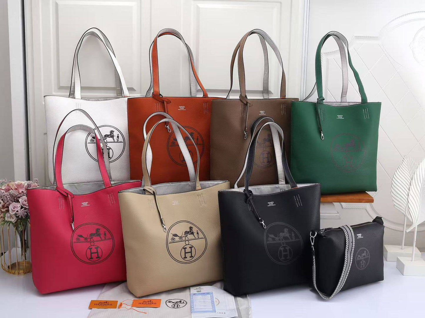 Hermes 
2in1
Good Quality 
105 dhs👑

Zain250
♥️♥️♥️