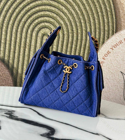 Chanel

26 cm 

110 dhs🇦🇪🇦🇪🇦🇪

Zain295
♥️♥️♥️