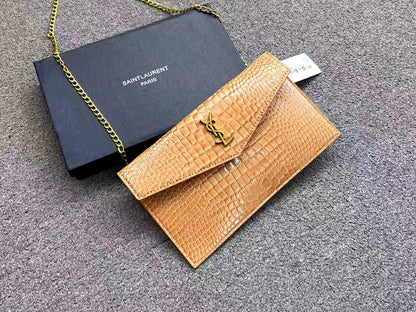 YSL

65 dhs🪙🌨️

with box
🎁🎁🎁

Zain26
♥️♥️♥️