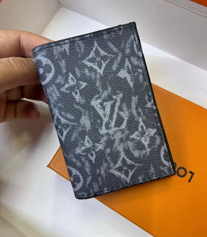LV - Goyard 
Wallets 
With box 
🎁🎁🎁

30 dhs🇦🇪

Zain93
♥️♥️♥️