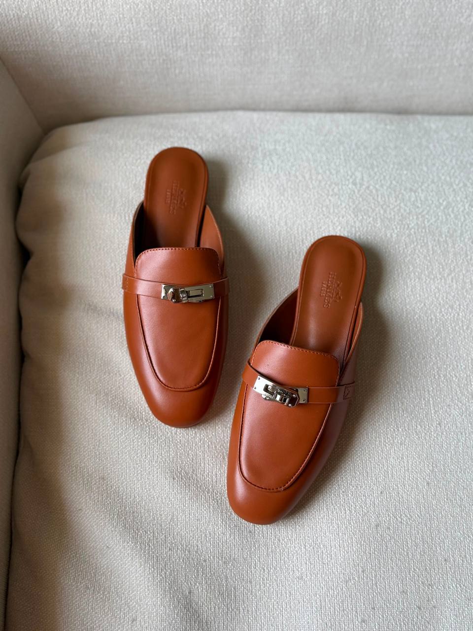 Hermes
AA Quality
Size 36 to 41
450 dhs🇦🇪🇦🇪

Zain288
♥️♥️♥️