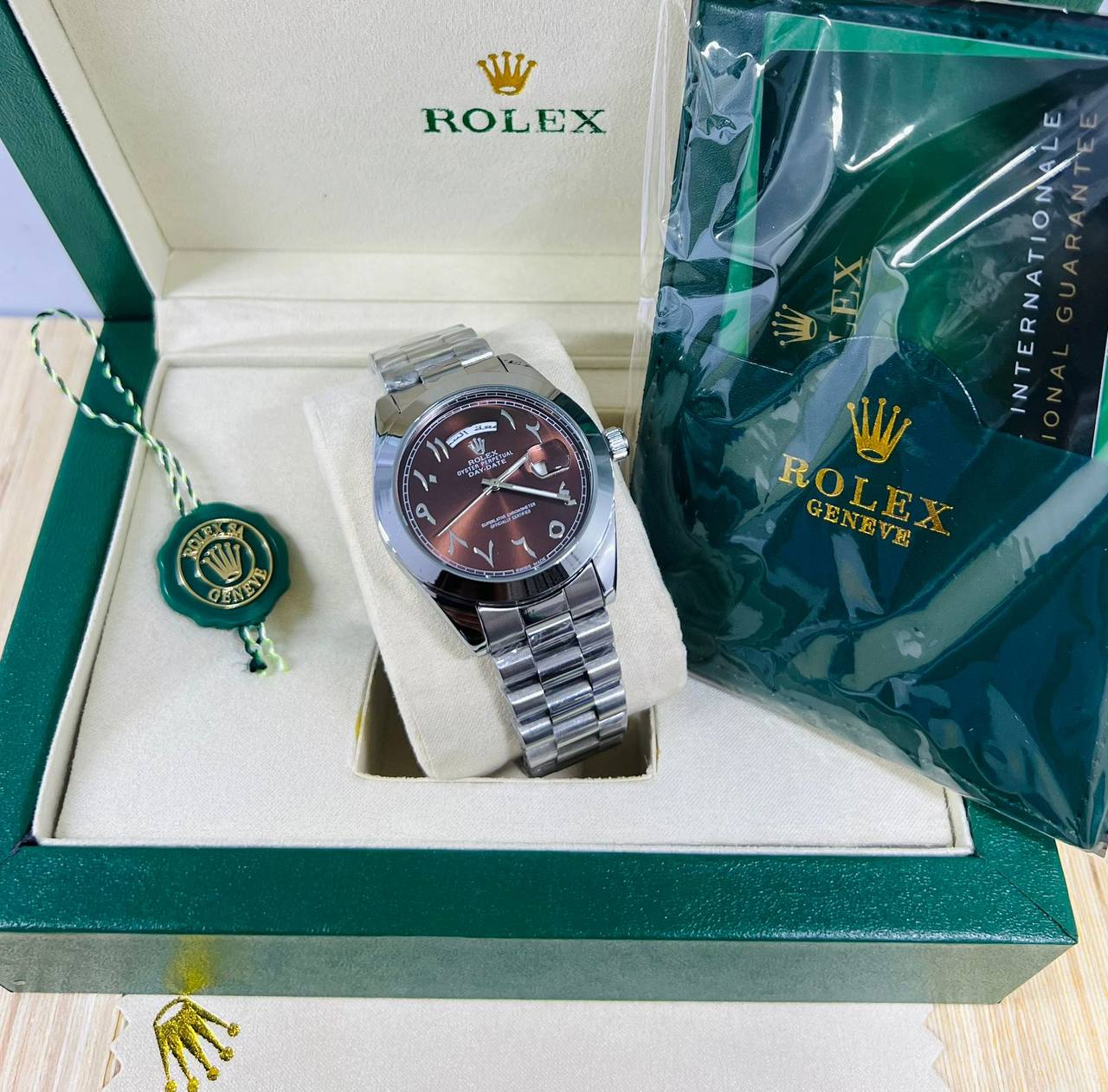 Omega - Rolex - Bvlagri
70 dhs🪙💕

Zain37
♥️♥️♥️