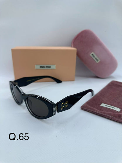 MIU MIU 
Sunglasses 💥
Copy 1️⃣ 
good quality 💯
With original boxes  🗃️ 
60 dhs✅

Zain216
♥️♥️♥️