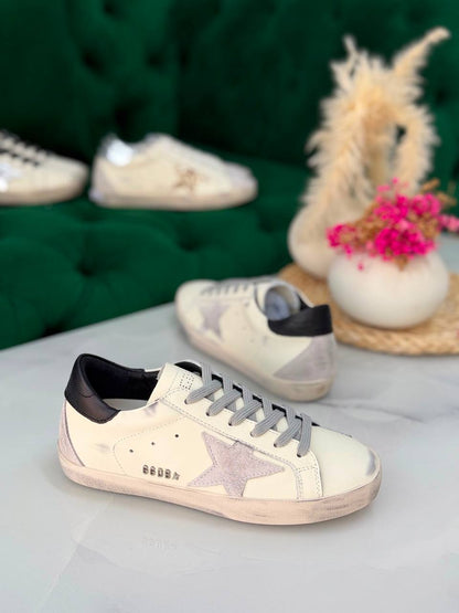 Golden goose
Vip quality 
Size:36 to 41
450 dhs🇦🇪🇦🇪

Zain113
♥️♥️♥️