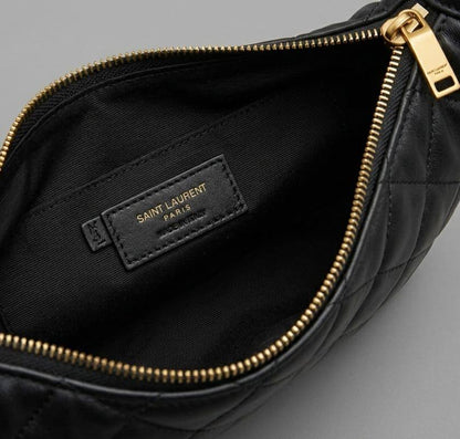 YSL -sᴀɪɴᴛ ʟᴀᴜʀᴇɴᴛ ɪᴄᴀʀᴇ
ǫᴜɪʟᴛᴇᴅ ʜᴏʙᴏ ʙᴀɢ
sᴏғᴛ ʟᴀᴍʙsᴋɪɴ ʟᴇᴀᴛʜᴇʀ
ᴡɪᴛʜ ɢᴏʟᴅ ᴛᴏɴᴇ ʜᴀʀᴅᴡᴀʀᴇ
ᴡɪᴛʜᴏᴜᴛ BOX
sɪᴢᴇ: 38 cm

95 dhs✅

Zain239
♥️♥️♥️
