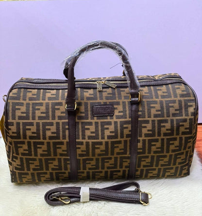 Fendi
Burberry 
70 dhs🇦🇪🇦🇪🇦🇪

Zain50
♥️♥️♥️