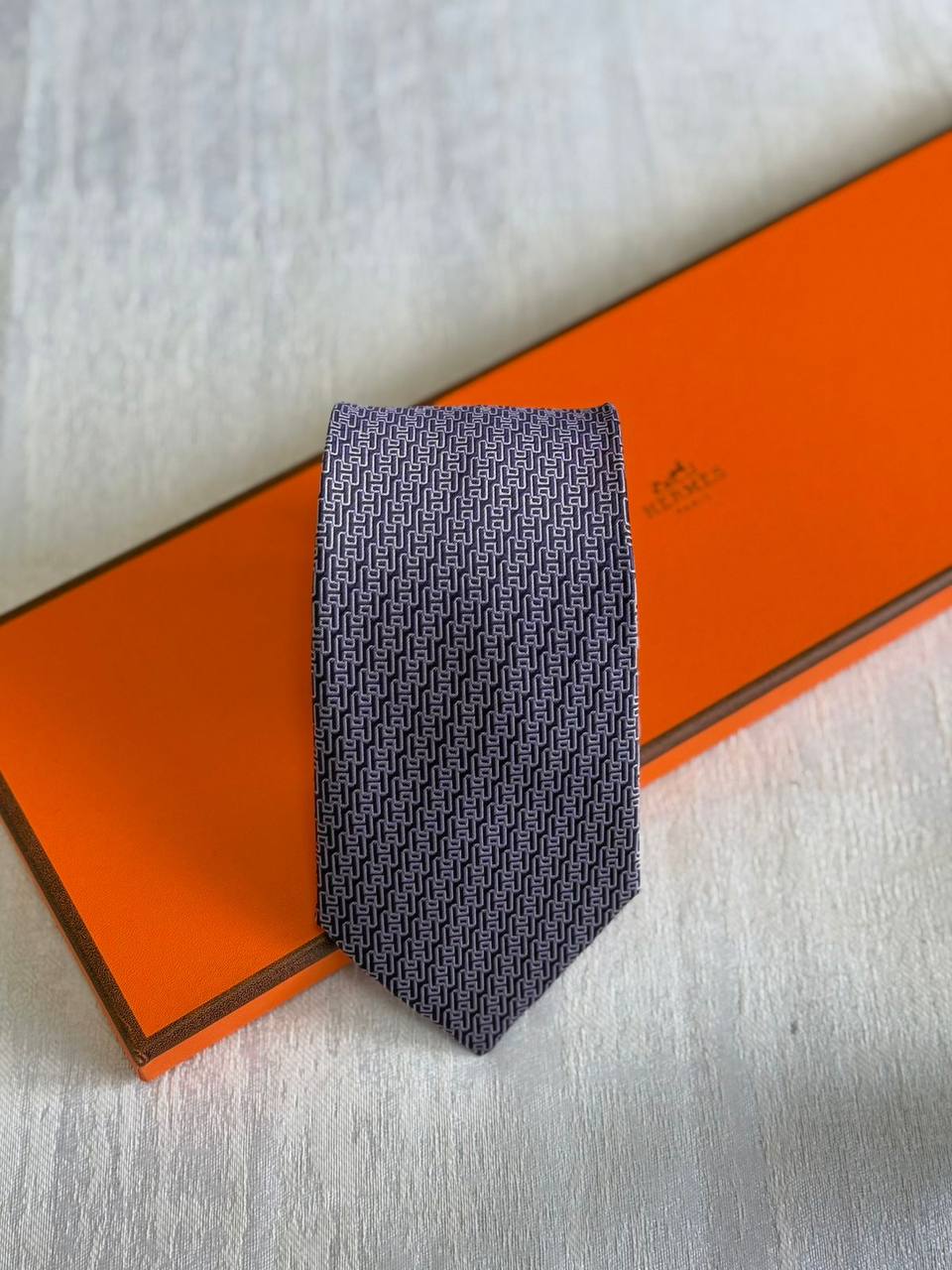 HERMES - LV
*TIE*
*Master quality*
*New collection*
180 dhs✅

Zain179
♥️♥️♥️