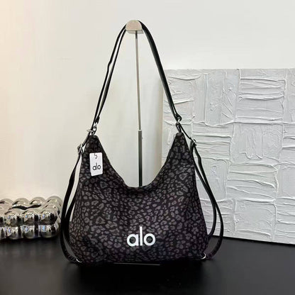 ALO
good quality 
70 dhs✅

Zain278
♥️♥️♥️