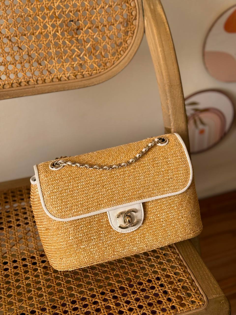 New Collection✨✨✨
CHANEL
23cm
350 dhs🇦🇪🇦🇪
*MASTER QUALITY*
With box🎁

Zain167
♥️♥️♥️