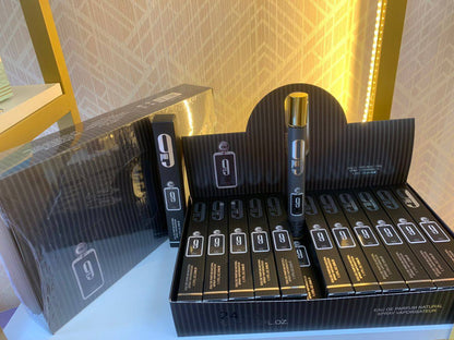 Perfume Boxes
95 dhs✅
box 24pcs 
35ml each bottle.

Zain211
♥️♥️♥️