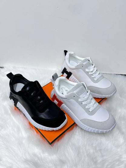 Hermes Shoes
New arrived 
Size 36 to 41
130 dhs🪙🌨️

Zain21
♥️♥️♥️