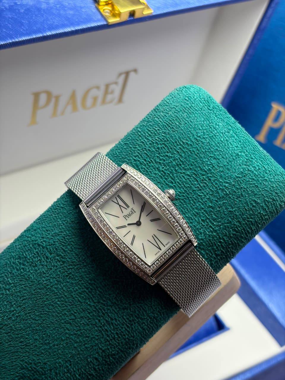 Piaget watch for ladies good quality 
230 dhs✅

Zain59
♥️♥️♥️