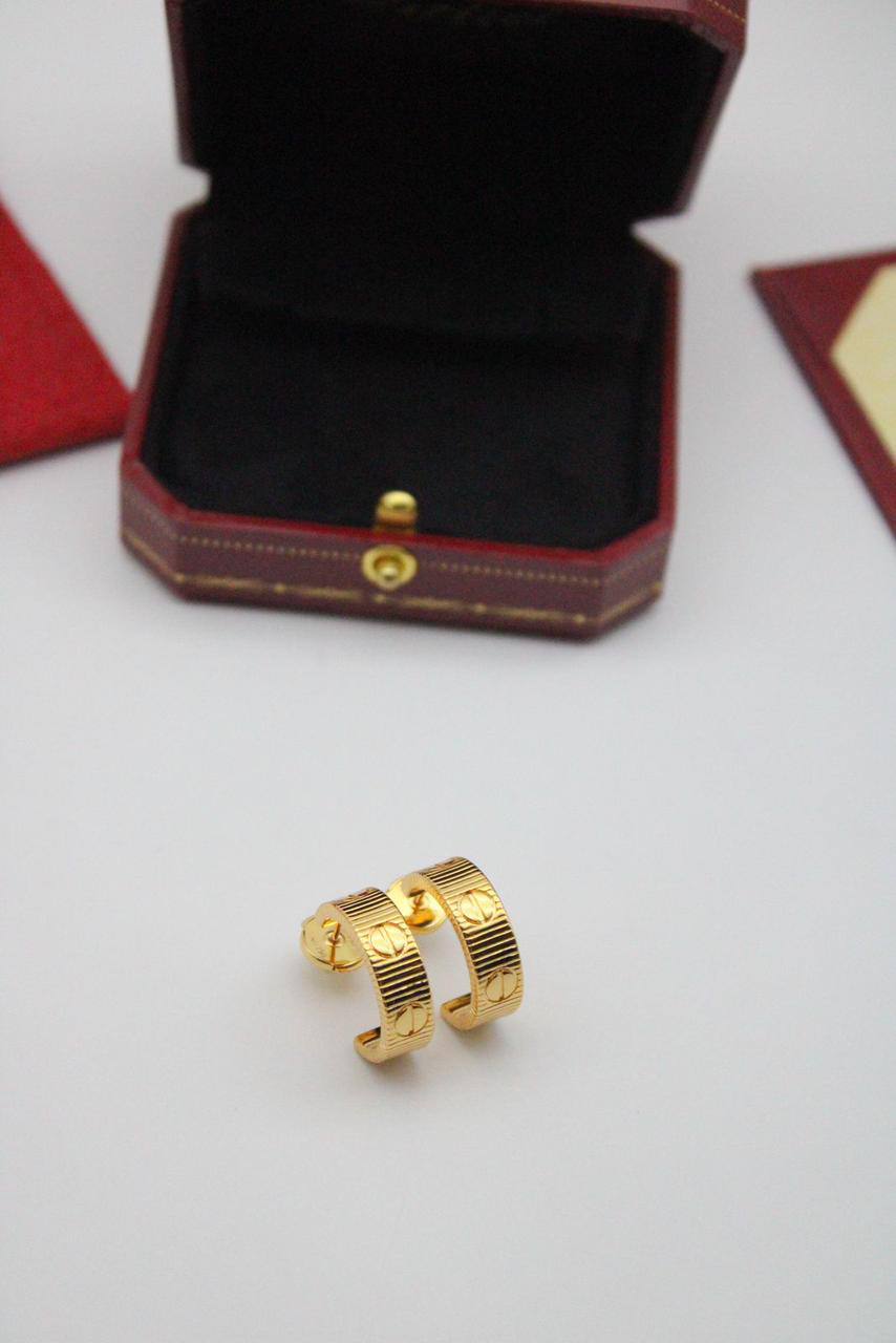 Earring
50 dhs🪙🌨️

Zain122
♥️♥️♥️