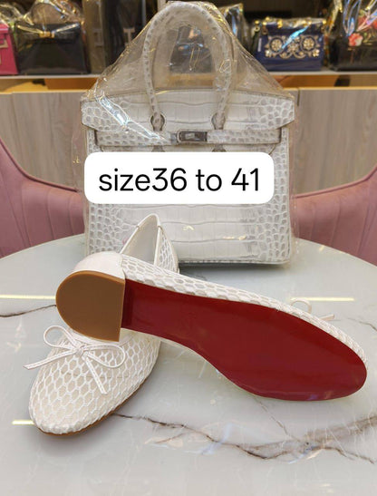CL Only Shoes
Size 36 to 41
110 dhs✅

Zain146
♥️♥️♥️