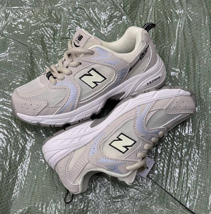 NB
Size 28 TO 35 
Baby size 
105 dhs✅

Zain183
♥️♥️♥️