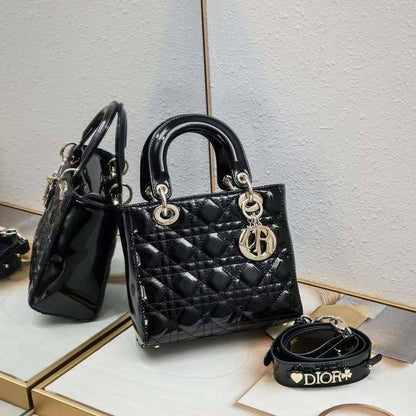 Dior
Master New
For Price 👇 WTSP Text Zain 0568585901

Zain192
♥️♥️♥️