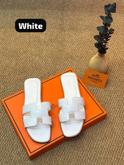 Hermes ladies 

new arrives 

36 to 41 

100 dhs🇦🇪🇦🇪

Zain236
♥️♥️♥️