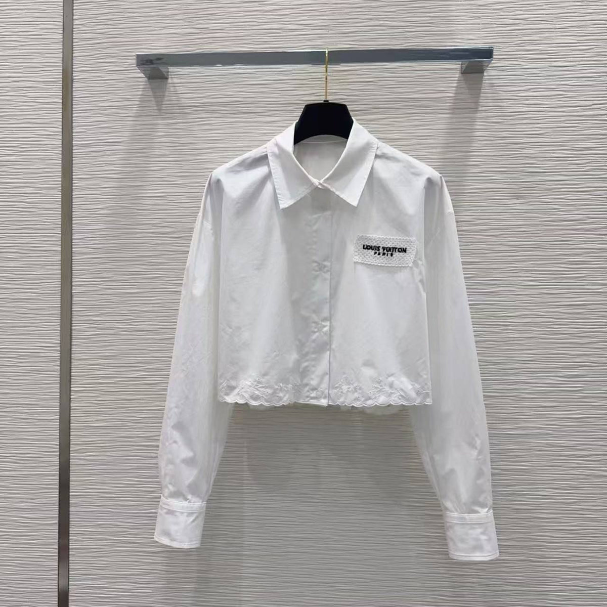 *New collections*                                                
LOUIS VUITTON
Super Master quality
Sizes: S M L
350 dhs🇦🇪🇦🇪🇦🇪

Zain308
♥️♥️♥️
