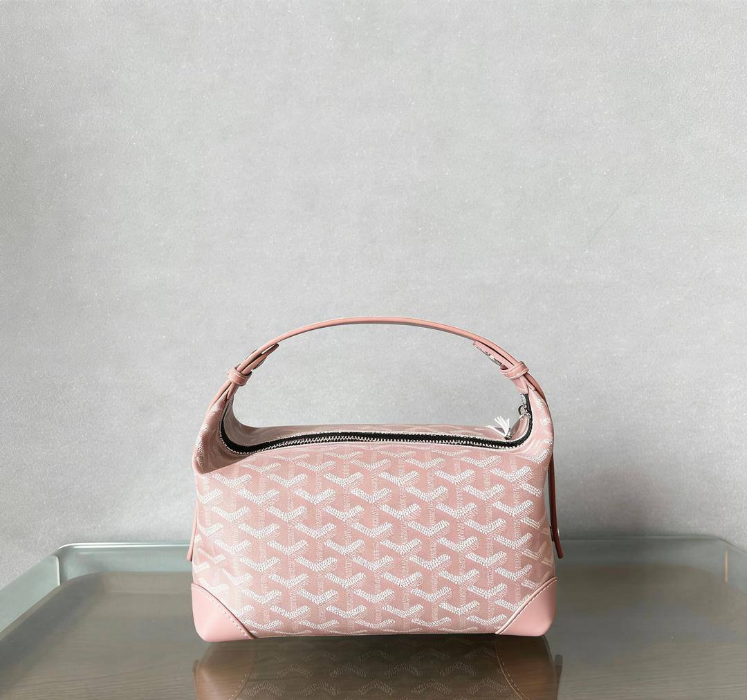 Goyard
75 dhs💓
high quality 
With box 
  24cm

Zain26
♥️♥️♥️