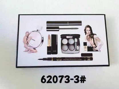 Chanel Box
New come 
6in 1
45 dhs🪙🌹

Zain17
♥️♥️♥️