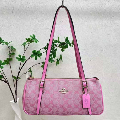 Coach
70 dhs❤️

Zain22
♥️♥️♥️