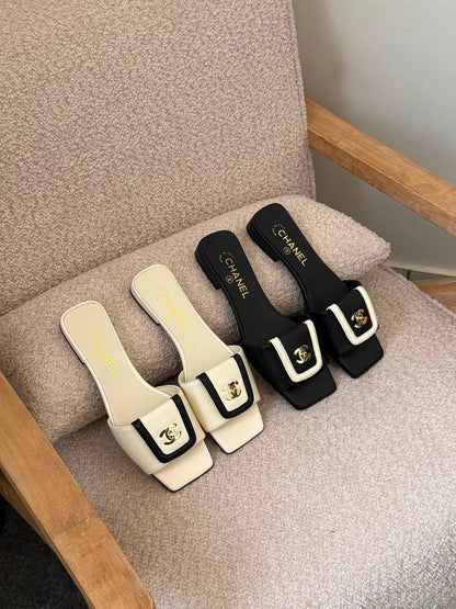 Chanel 🖤
✨ 𝐍𝐞𝐰 𝐂𝐨𝐥𝐥𝐞𝐜𝐭𝐢𝐨𝐧
✨ 𝐒𝐮𝐩𝐞𝐫 𝐌𝐚𝐬𝐭𝐞𝐫 𝐐𝐮𝐚𝐥𝐢𝐭𝐲
✨ 𝐀𝐯𝐚𝐢𝐥𝐚𝐛𝐥𝐞 𝐍𝐨𝐰
✨ 𝐒𝐢𝐳𝐞𝐬: 𝟑𝟔 — 𝟒𝟏
450 dhs✅

Zain298
♥️♥️♥️