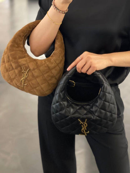 💝 YSL Icarino
1️⃣ First quality +🎁
Size : 25 * 17 cm
90 dhs🗽

with box 🎁

Zain115
♥️♥️♥️