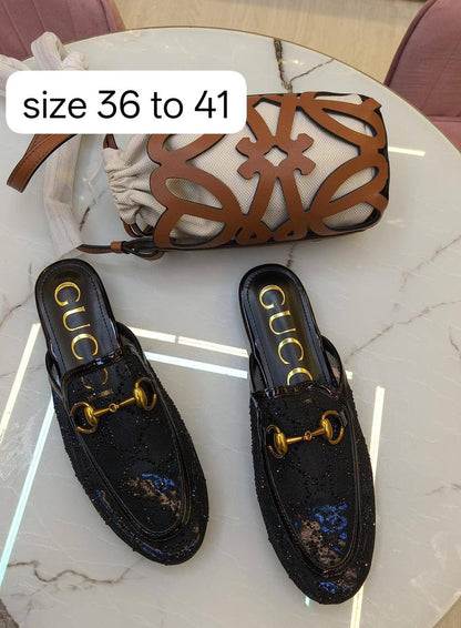 Gucci
Size 36 to 41
120 dhs🪙🖤

Zain146
♥️♥️♥️