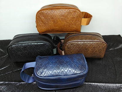 Hand Wallets
35 dhs💓

Zain235
♥️♥️♥️