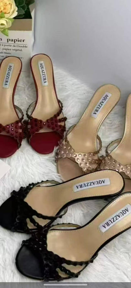 AQUAZZURA 
115 dhs🇦🇪🇦🇪

Zain40
♥️♥️♥️