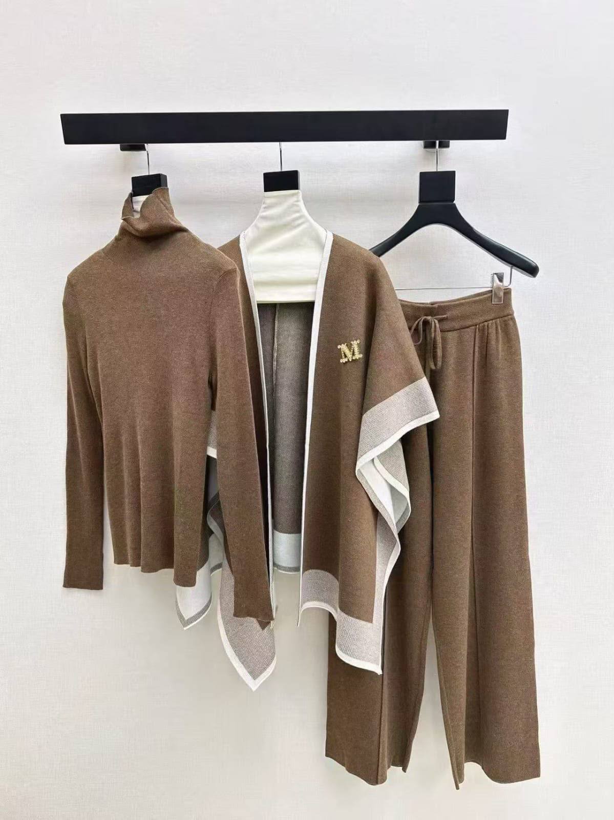 New collections                                                
MAX MARA

Super Master quality

Sizes: S M L

1000 dhs🇦🇪🇦🇪

Zain308
♥️♥️♥️