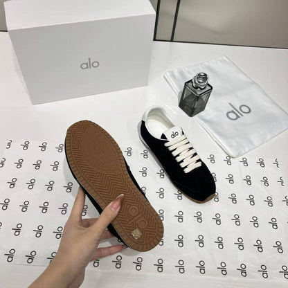 ALO SHOWS 
Size 36-41
140 dhs🪙🌨️

Zain40
♥️♥️♥️