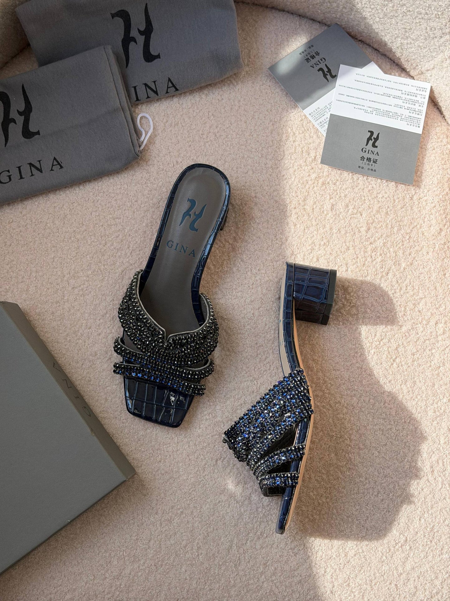 𝐆𝐈𝐍𝐀 ⚡️
𝐀𝐀𝐀 𝐐𝐔𝐀𝐋𝐈𝐓𝐘 💫
𝐬𝐢𝐳𝐞: 36 𝐭𝐨 42 
450 dhs💓

Zain81
♥️♥️♥️