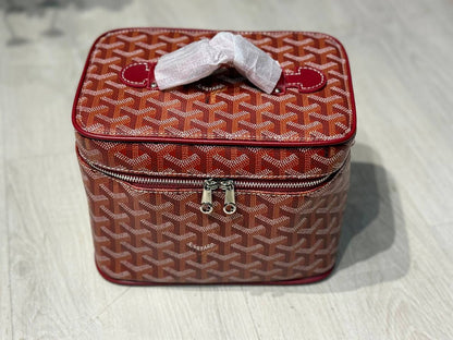 Goyard Muse Vanity Case
20*14*15cm
High quality 
110 dhs✅

Zain43
♥️♥️♥️