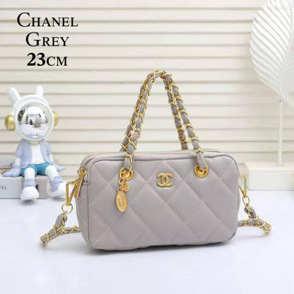 ᴄʜᴀɴᴇʟ ᴍᴀᴛᴇʟᴀssᴇ  ʜᴀɴᴅʙᴀɢ
ᴄʜᴀɪɴ/compartment
ᴡɪᴛʜʙᴏx
🎁🎁🎁

ʟᴀᴍʙsᴋɪɴ 
sɪᴢᴇ:23ᴄᴍ
100 dhs❣️

Zain56
♥️♥️♥️