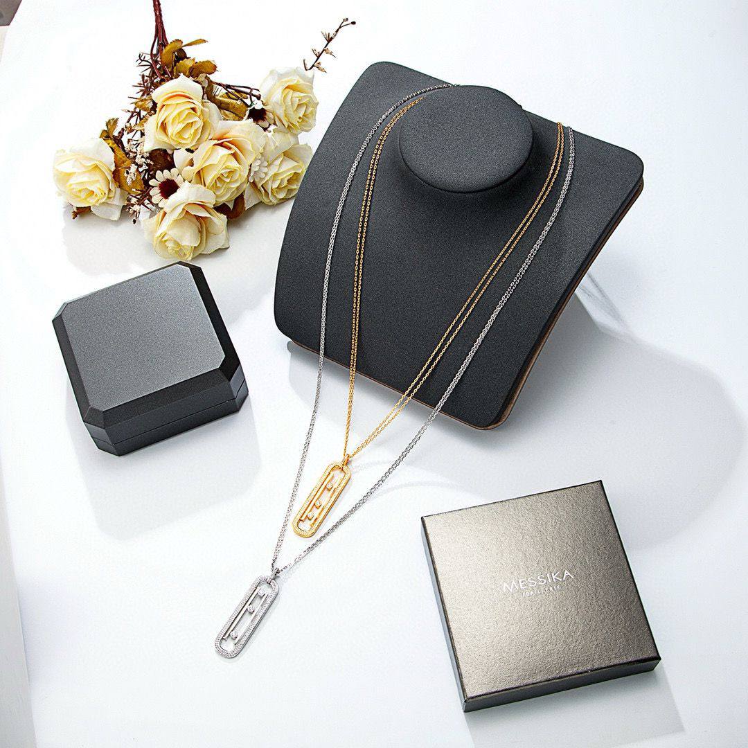 Messika Set_ 💫✨

*NECKLACE*📿
*Earrings*     💎
140 dhs🌺
_WITH_
*Normal BOX And Paper BAG 🎁🛍️
*MASTER QUALITY*

Zain89
♥️♥️♥️