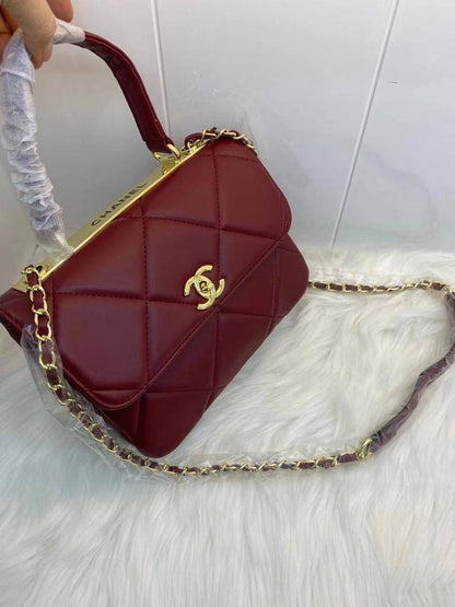 Chanel
105 dhs🪙🌨️
high quality  24cm

Zain26
♥️♥️♥️