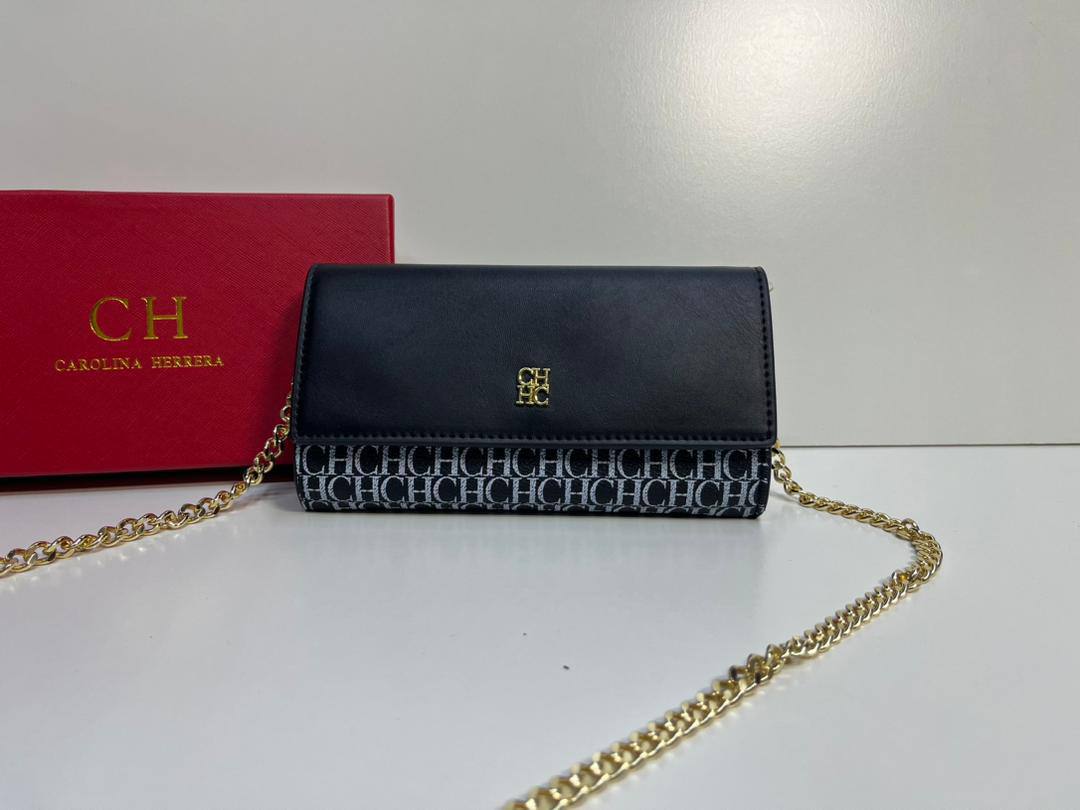 Coach - CH - DKNY
85 dhs❣️
with box
🎁🎁🎁

size 19×5×11cm

Zain41
♥️♥️♥️