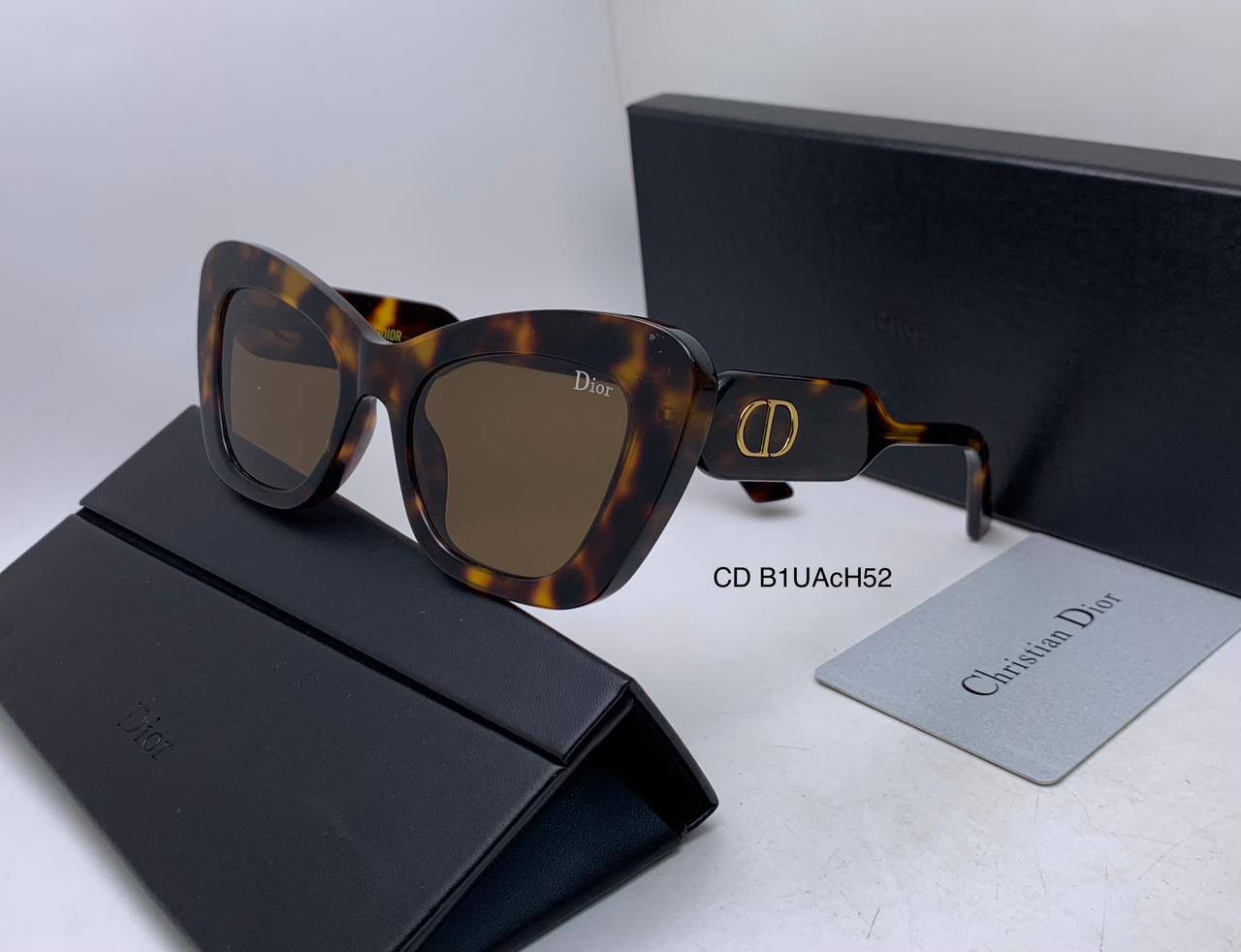 Sunglasses
Dior - Cartier 
Super master 
180 dhs🪙🌺

Zain126
♥️♥️♥️