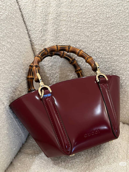 Gucci - Master
290 dhs🪙🌨️

Zain10
♥️♥️♥️