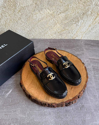 CHANEL 💫😍
SuperMaster Quality 💯
490 dhs💓
Size: 36-41 💥

Zain171
♥️♥️♥️